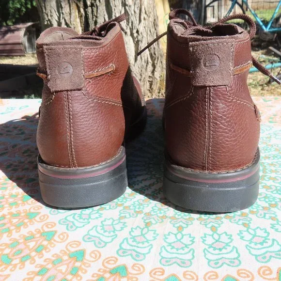 Clarks Mens Ankle Boots - Picture 2 of 6